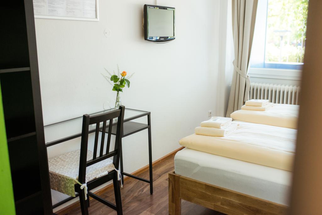 Ft Hotel Freiburg im Breisgau Room photo